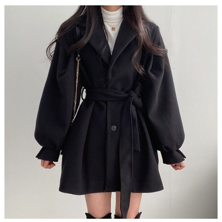Retro Tailored Coat with Tie at Collar, Waist-Slimming Sleeve, and Puff Sleeve