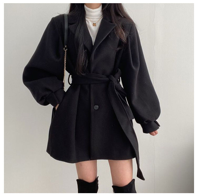 Retro Tailored Coat with Tie at Collar, Waist-Slimming Sleeve, and Puff Sleeve